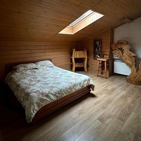 Готель-Ресторан Chalet Biała Cerkiew Zewnętrze zdjęcie
